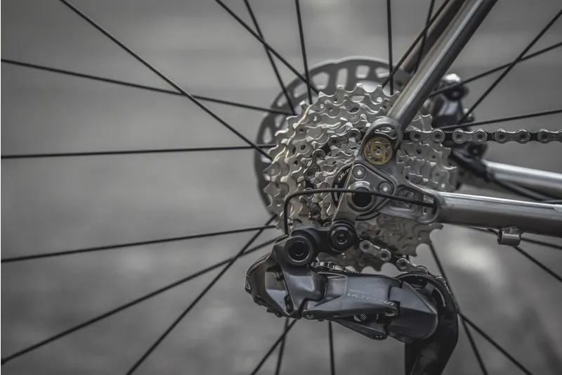 JG Guillem Formentor Disc Ultegra Di2 Road Bike 2022 Silver-6